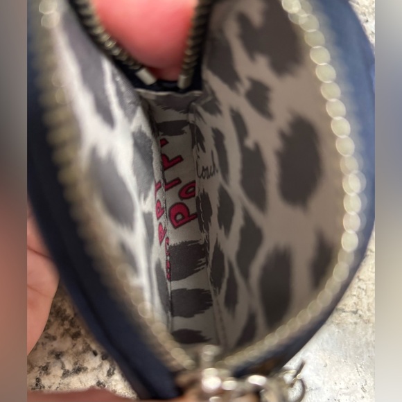 Coach Poppy sequin heart bag charm - EUC - Picture 5 of 5